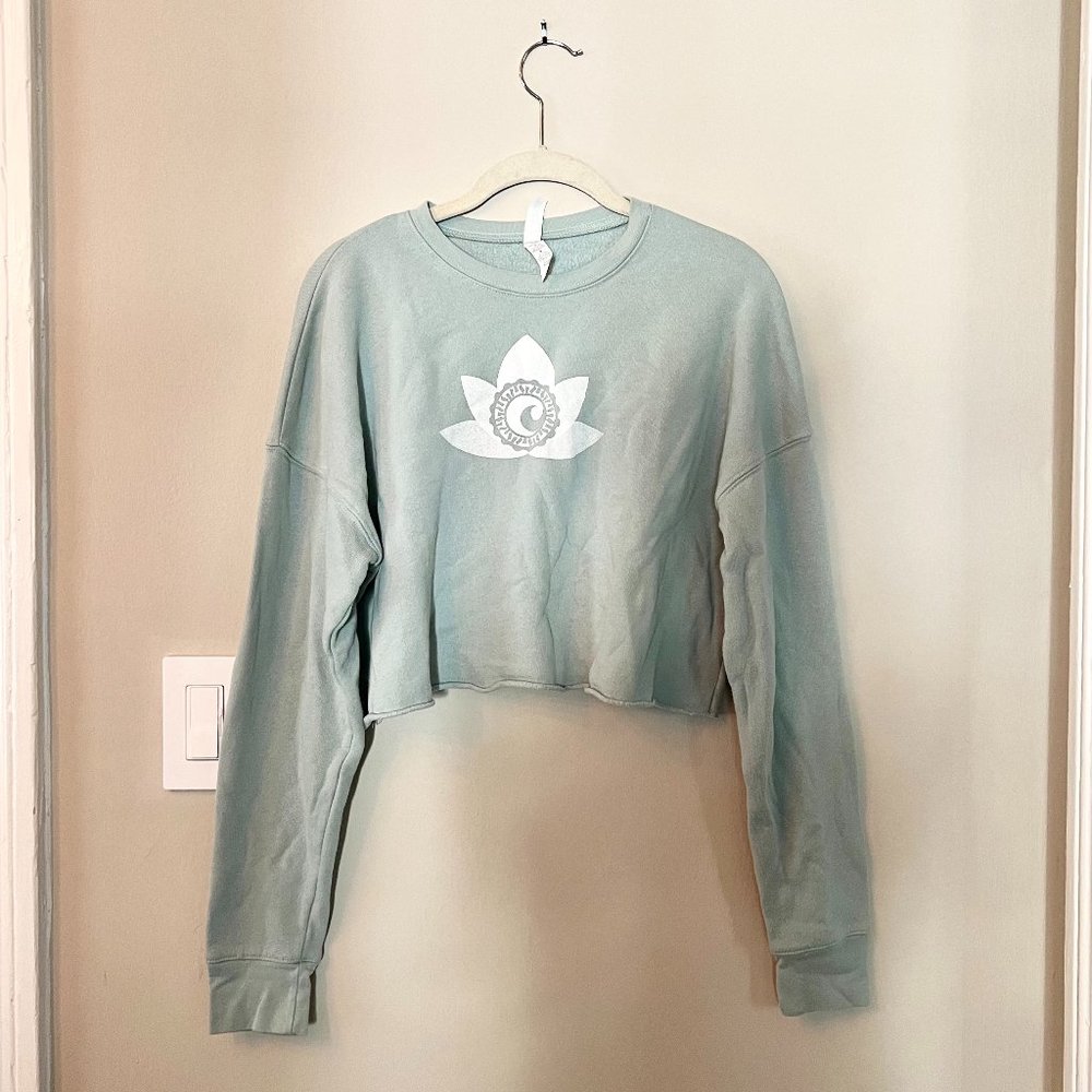 COPY - Cisco Brewery Nantucket Crop Sweatshirt